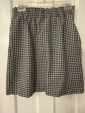 J. Crew Factory, elastic waist, black and white pull-on skirt, 6